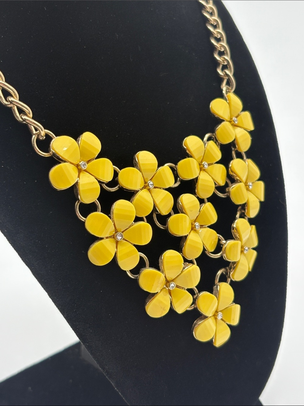 Yellow Floral Statement Bib Necklace Crystal Accent Women Jewelry - Picture 3 of 4